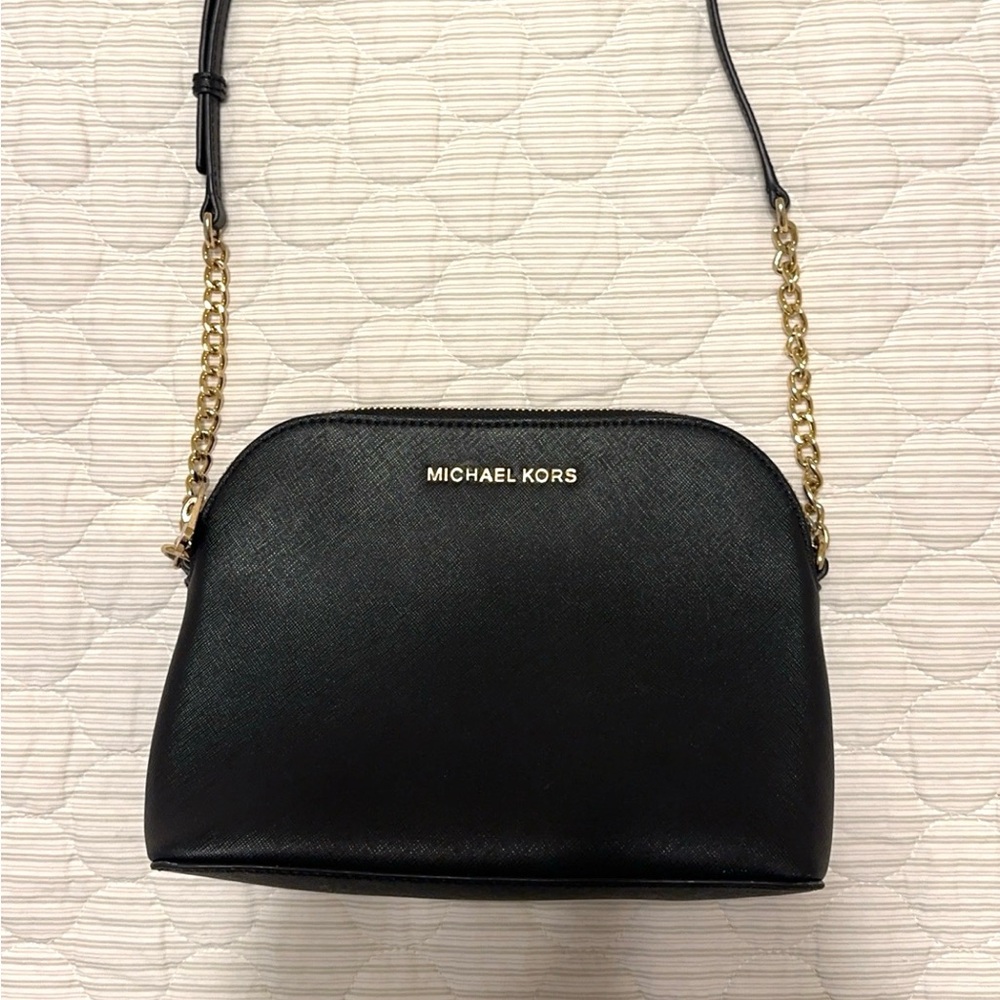 Micheal Kors Purse